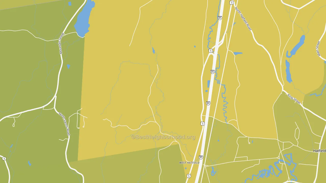 Map of the best neighborhoods in the 01088 area, with better matches in green and worse matches in red