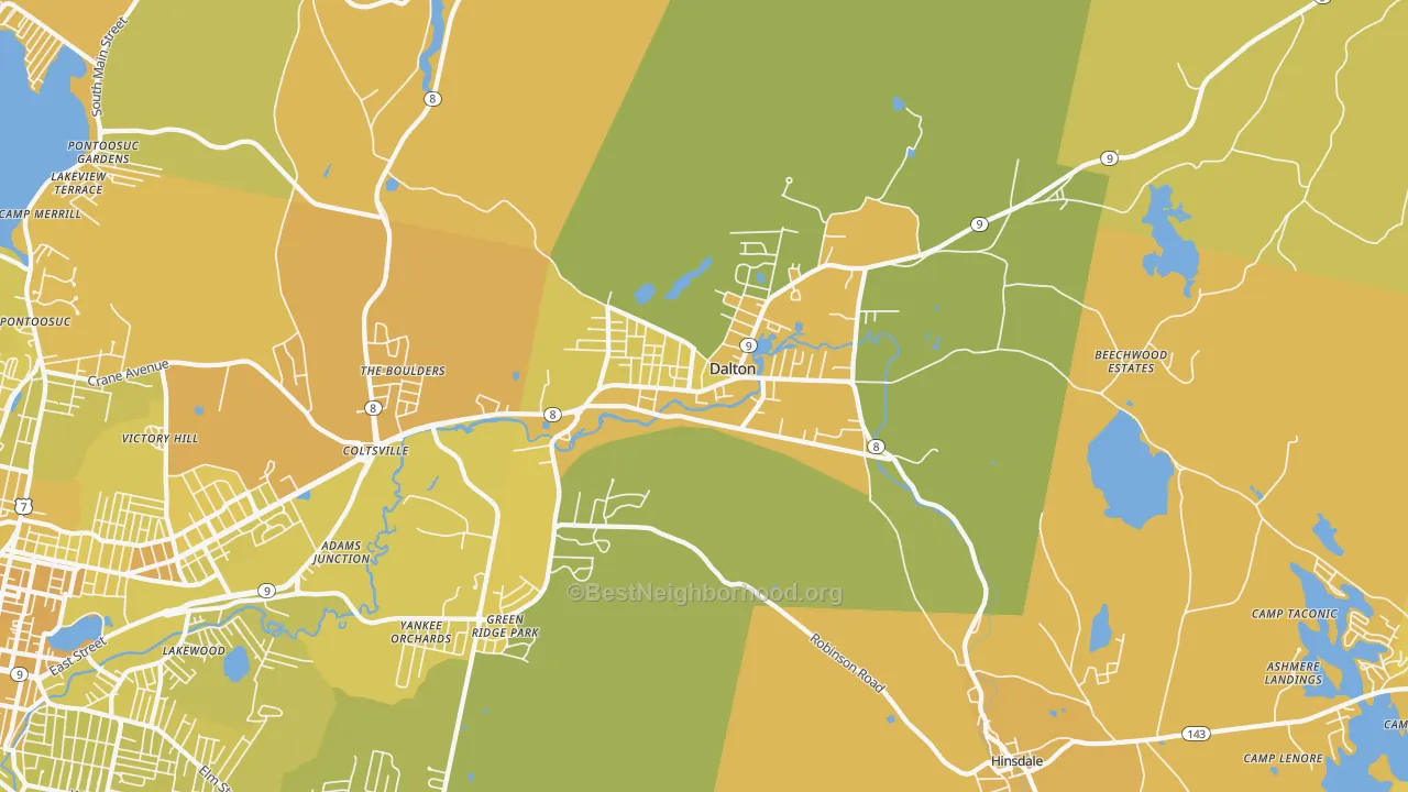 Map of the best neighborhoods in the 01226 area, with better matches in green and worse matches in red