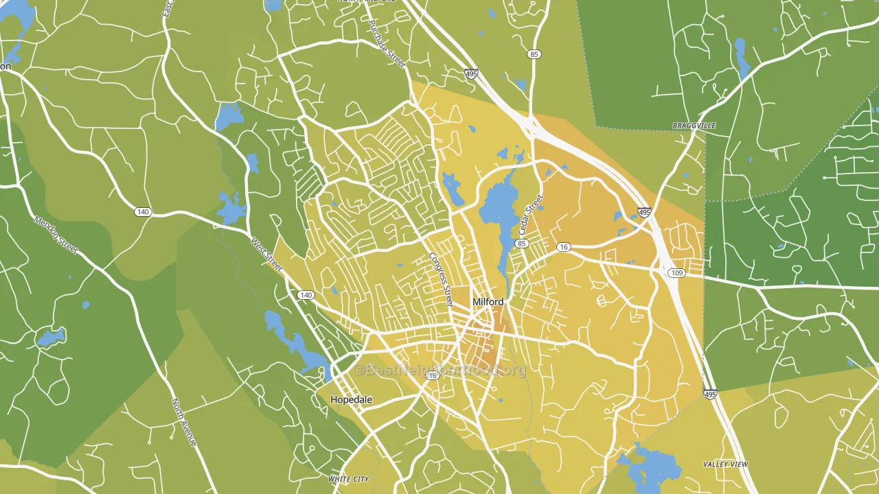 Map of the best neighborhoods in the 01757 area, with better matches in green and worse matches in red