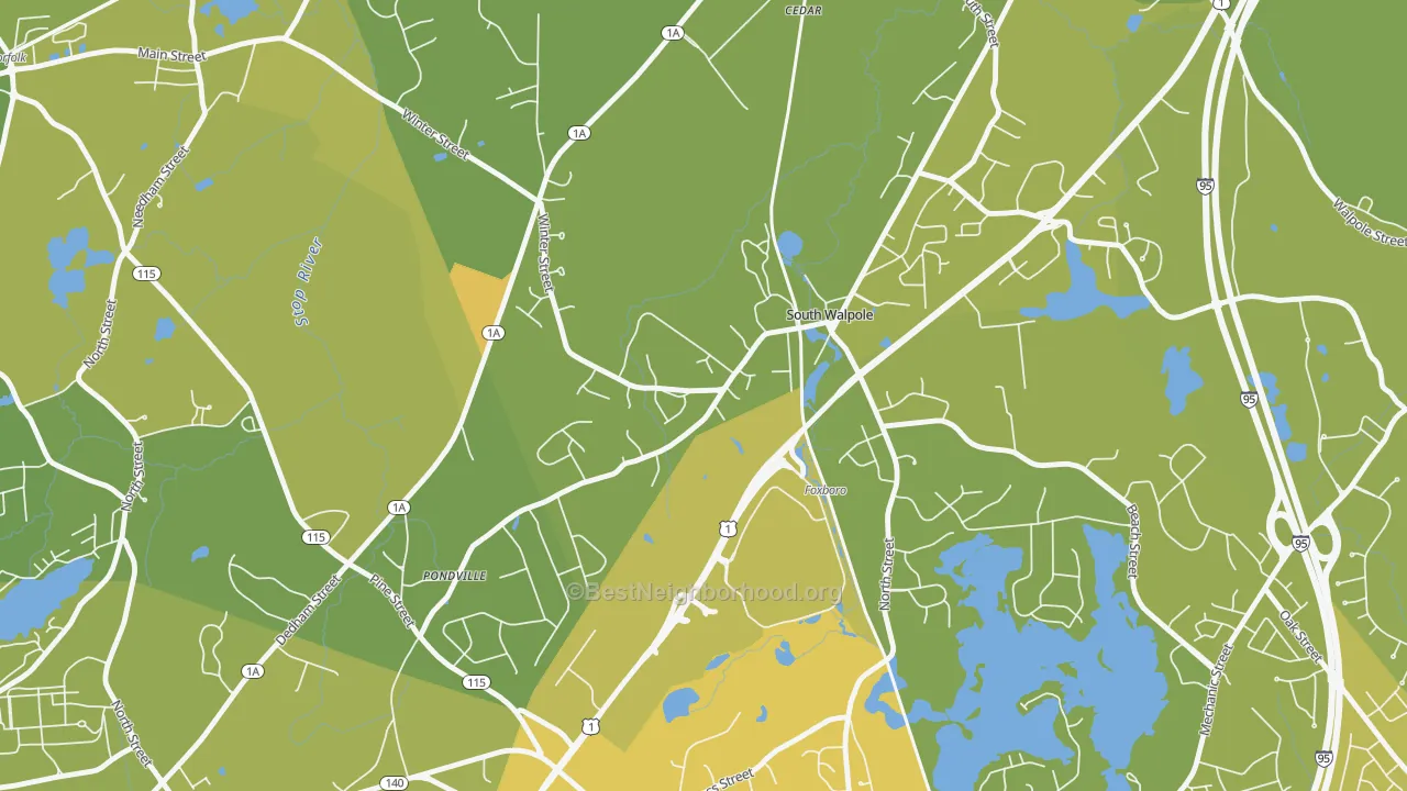 Map of the best neighborhoods in the 02071 area, with better matches in green and worse matches in red