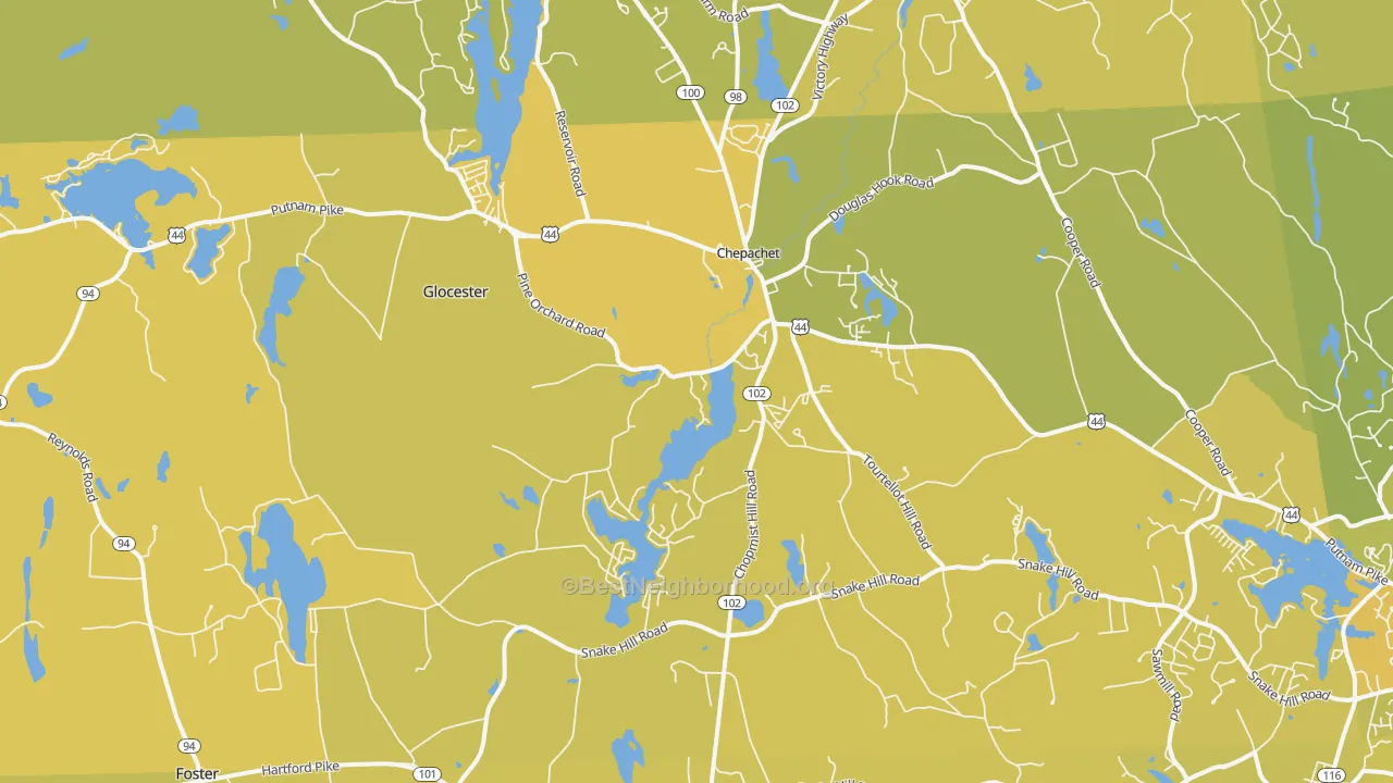 Map of the best neighborhoods in the 02814 area, with better matches in green and worse matches in red