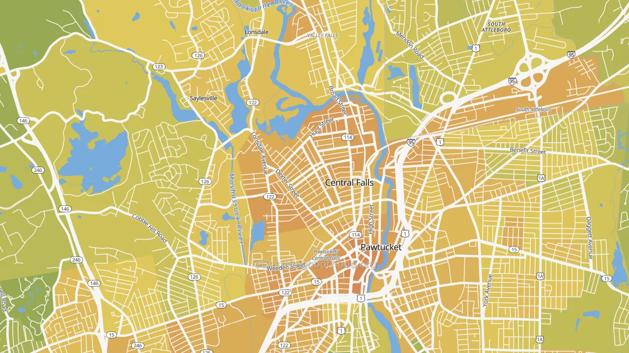 Map of the best neighborhoods in the 02863 area, with better matches in green and worse matches in red