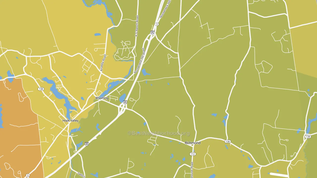 Map of the best neighborhoods in the 02898 area, with better matches in green and worse matches in red