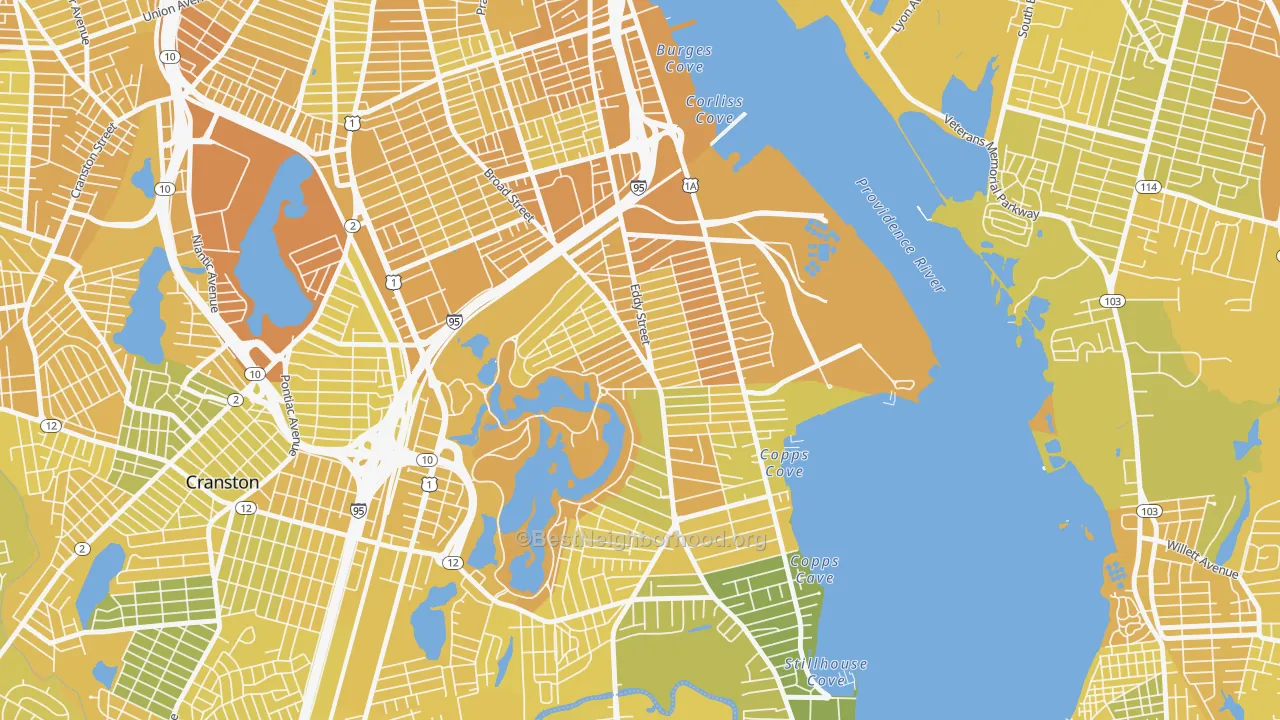 Map of the best neighborhoods in the 02905 area, with better matches in green and worse matches in red