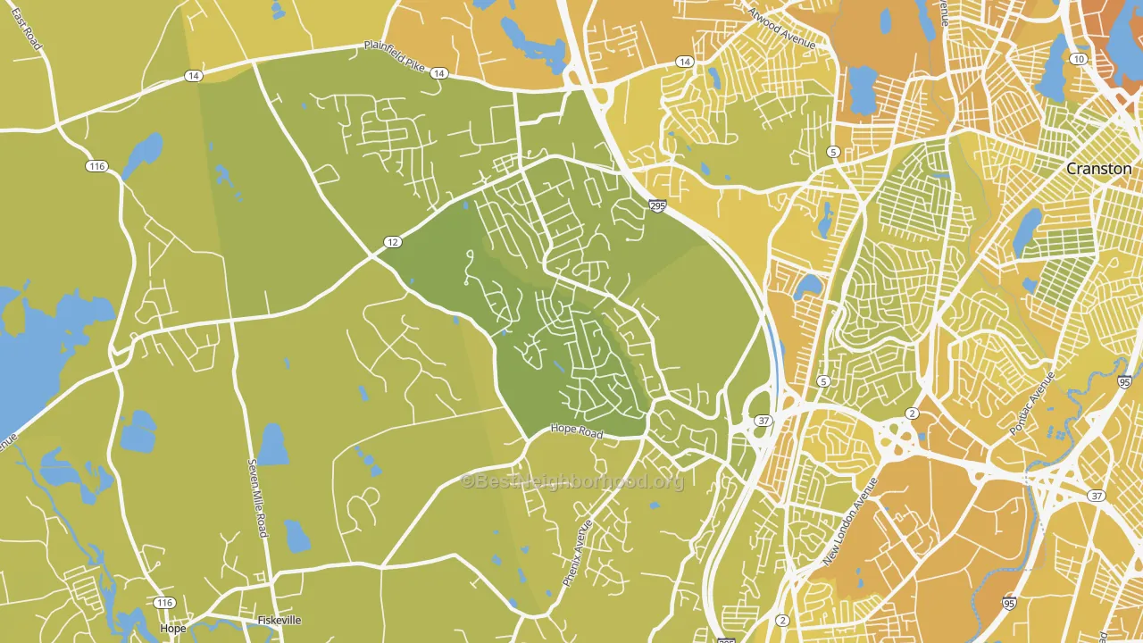 Map of the best neighborhoods in the 02921 area, with better matches in green and worse matches in red