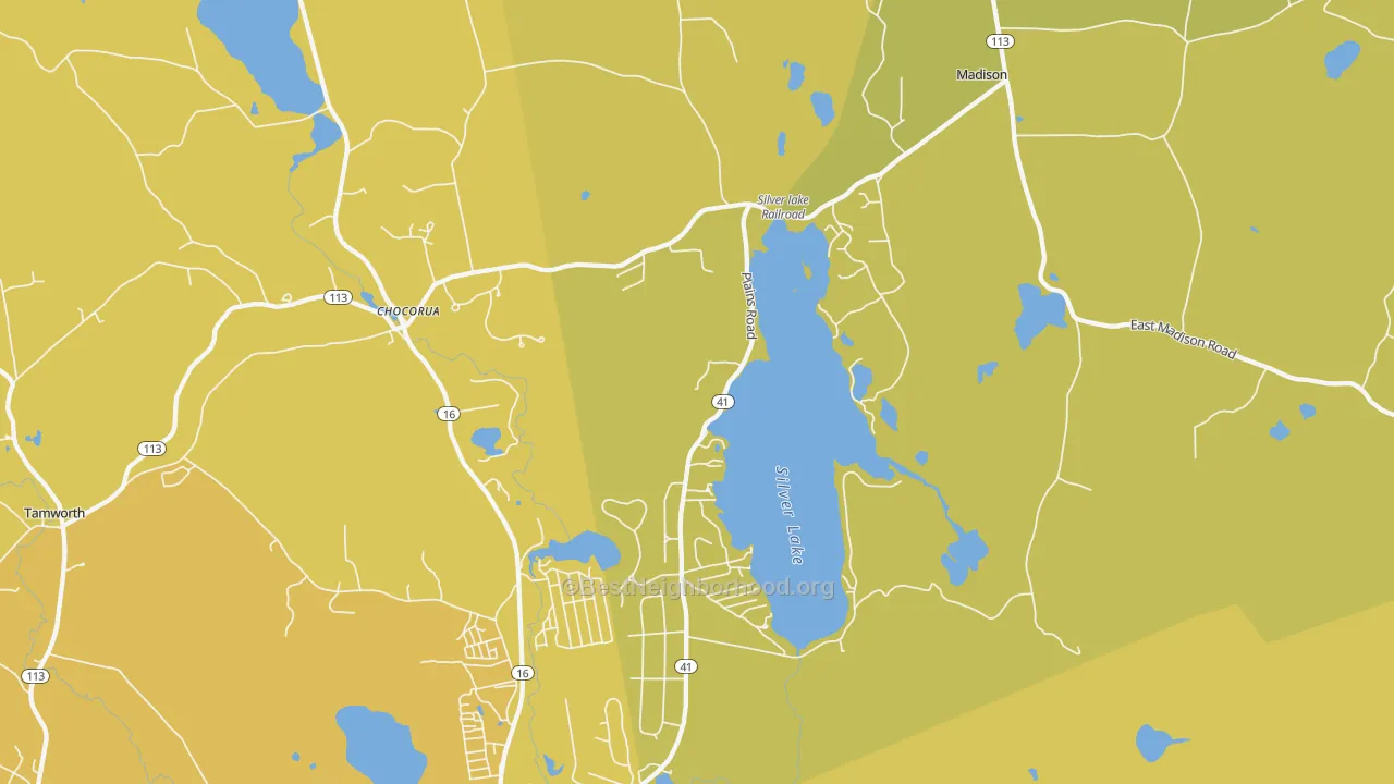 Map of the best neighborhoods in the 03875 area, with better matches in green and worse matches in red