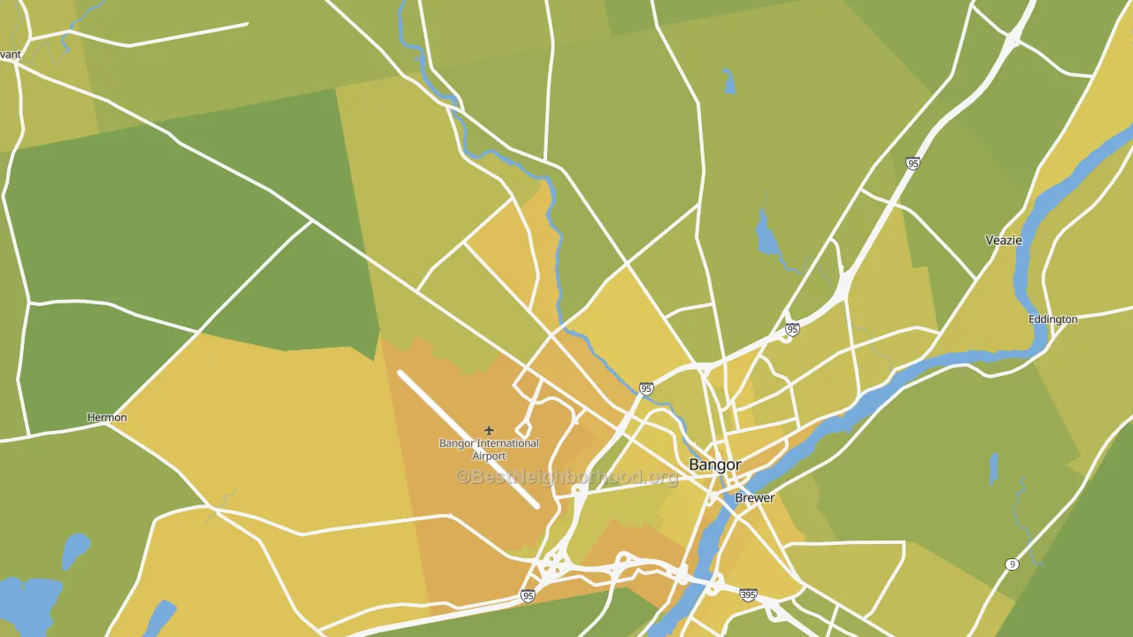 Map of the best neighborhoods in the 04401 area, with better matches in green and worse matches in red