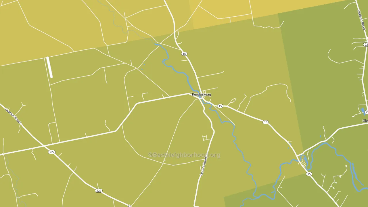 Map of the best neighborhoods in the 04450 area, with better matches in green and worse matches in red