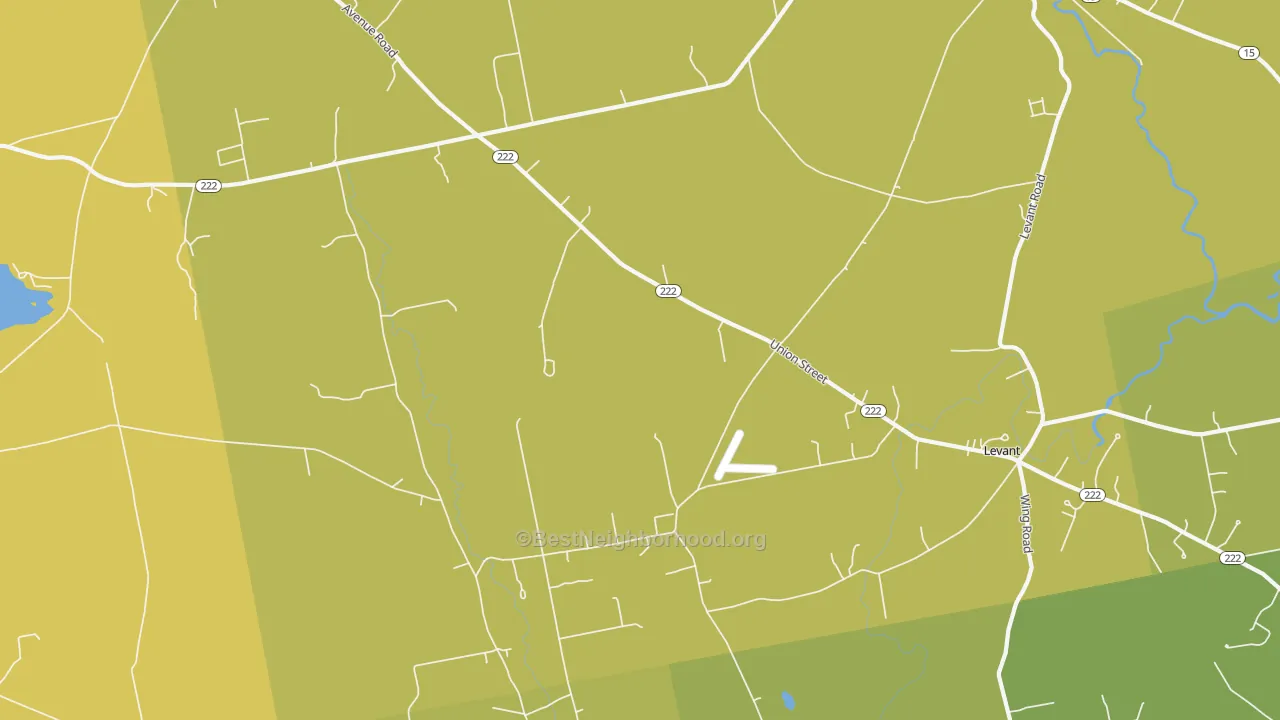 Map of the best neighborhoods in the 04456 area, with better matches in green and worse matches in red