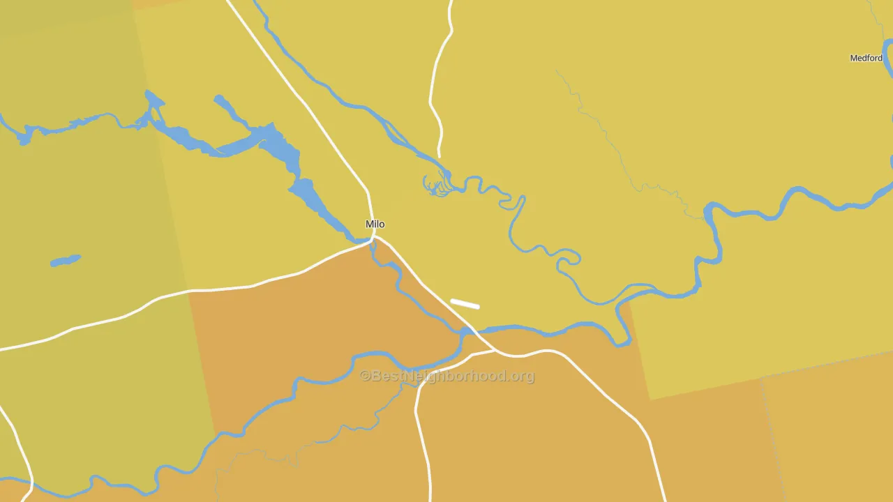 Map of the best neighborhoods in the 04463 area, with better matches in green and worse matches in red
