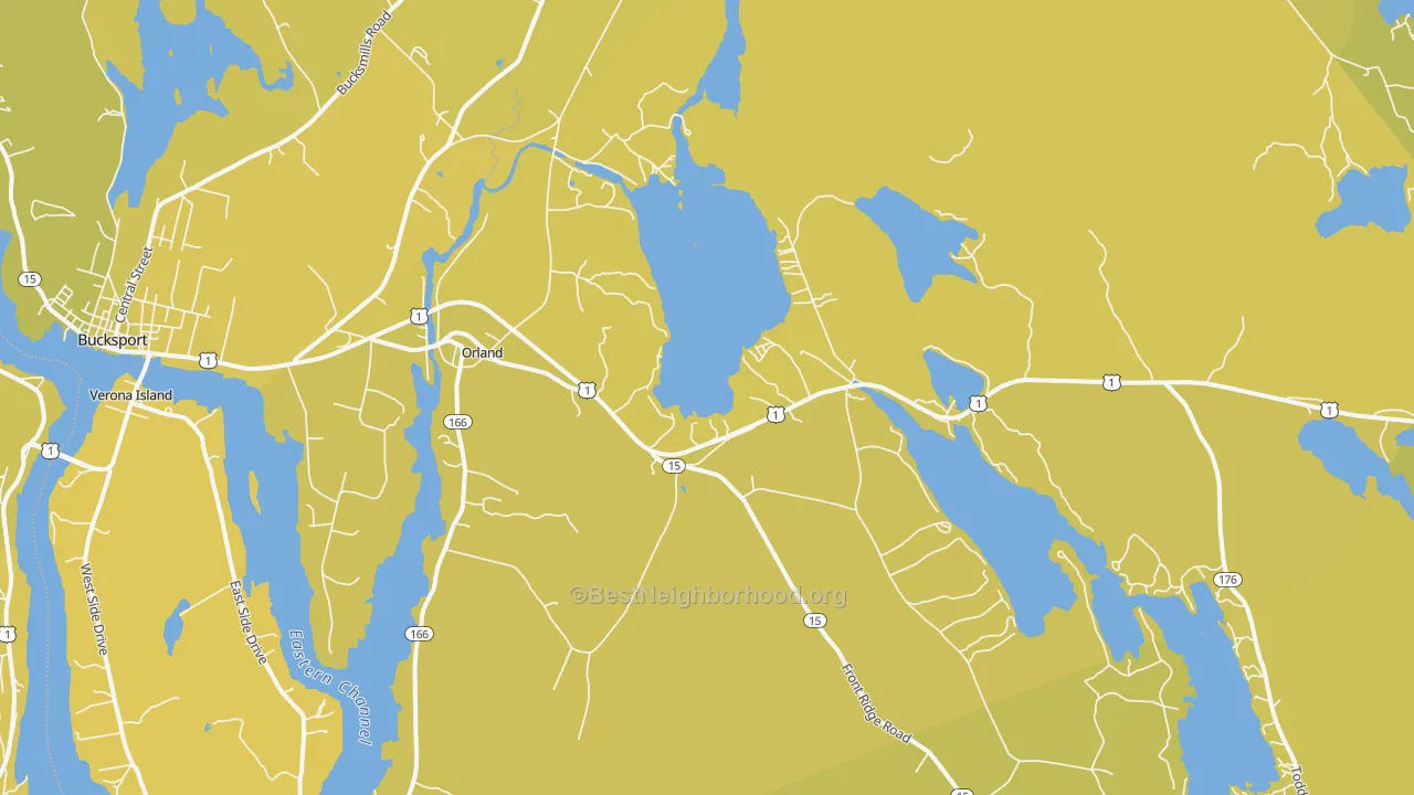 Map of the best neighborhoods in the 04472 area, with better matches in green and worse matches in red