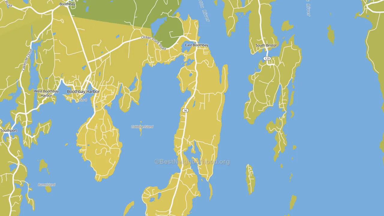 Map of the best neighborhoods in the 04544 area, with better matches in green and worse matches in red