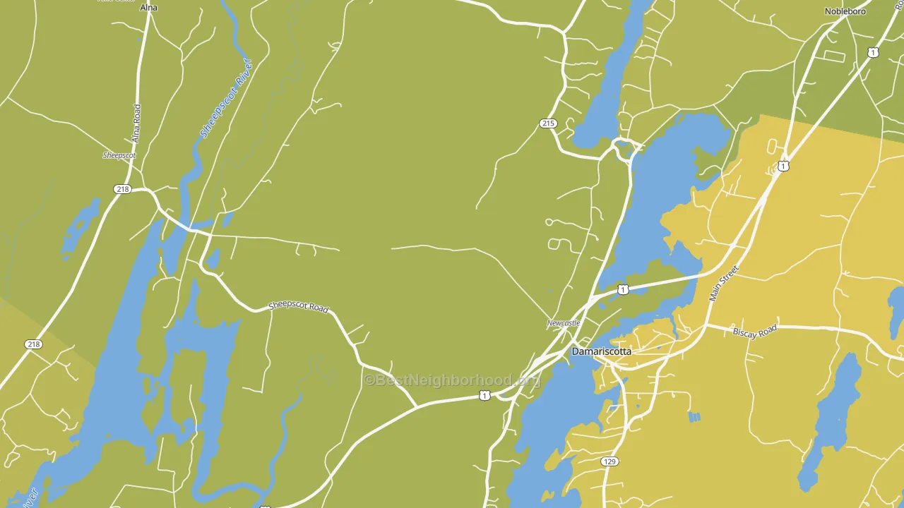 Map of the best neighborhoods in the 04553 area, with better matches in green and worse matches in red