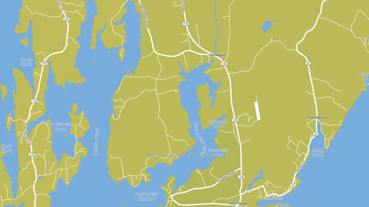 Map of the best neighborhoods in the 04558 area, with better matches in green and worse matches in red