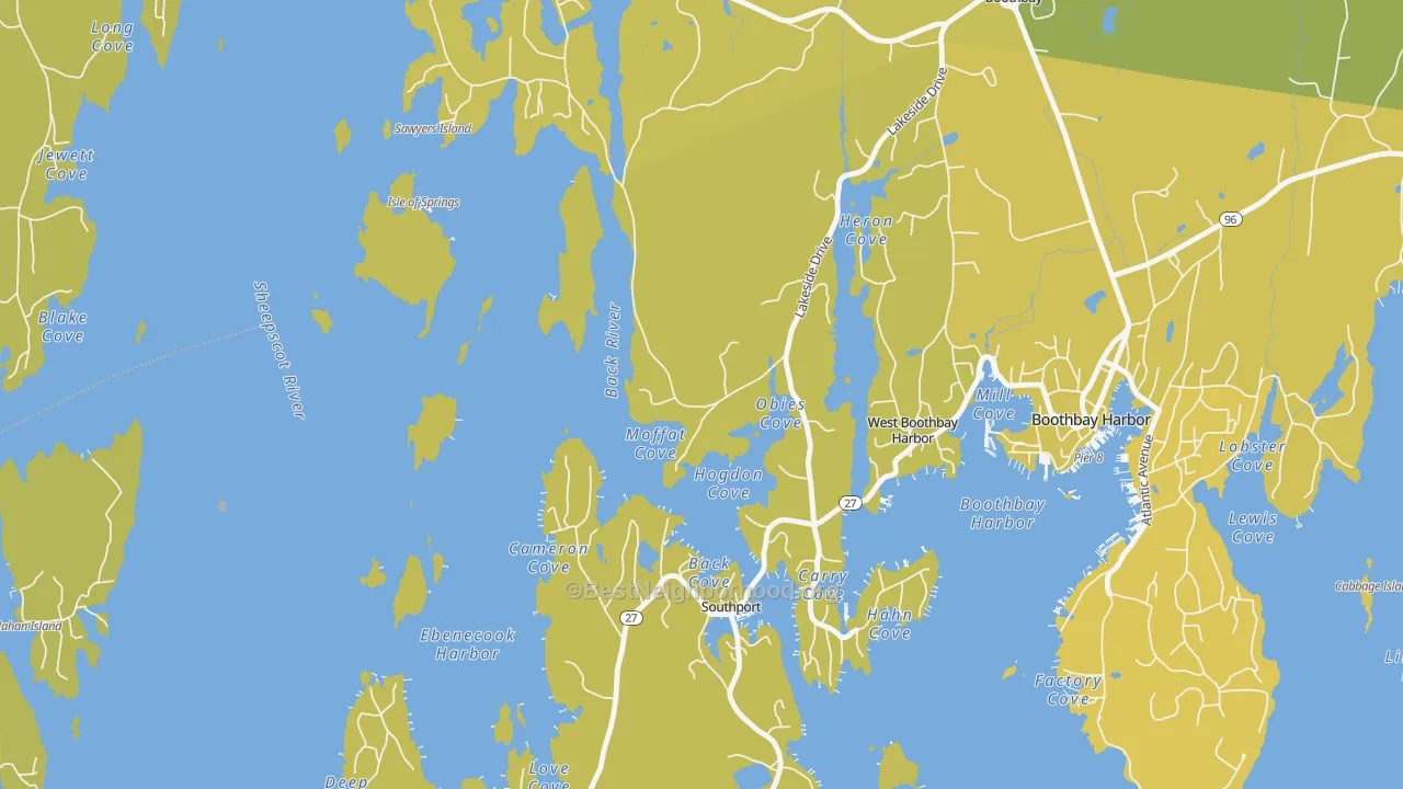 Map of the best neighborhoods in the 04575 area, with better matches in green and worse matches in red