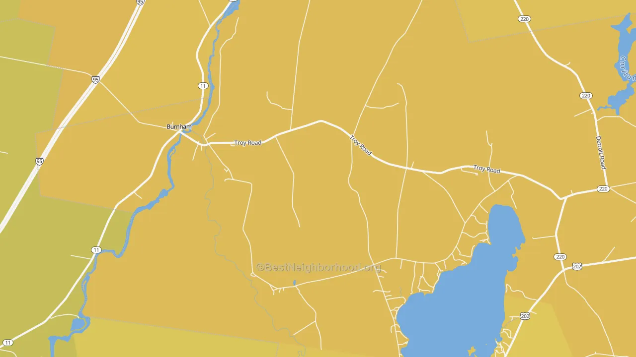 Map of the best neighborhoods in the 04922 area, with better matches in green and worse matches in red