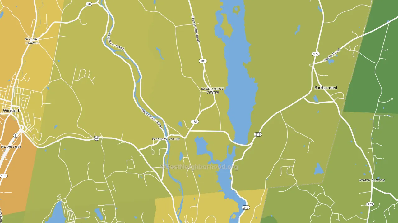 Map of the best neighborhoods in the 06063 area, with better matches in green and worse matches in red
