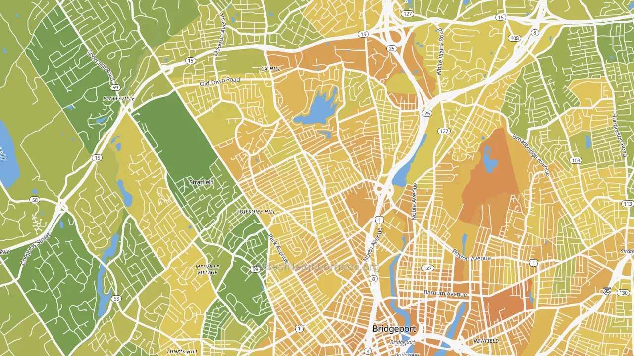 Map of the best neighborhoods in the 06606 area, with better matches in green and worse matches in red