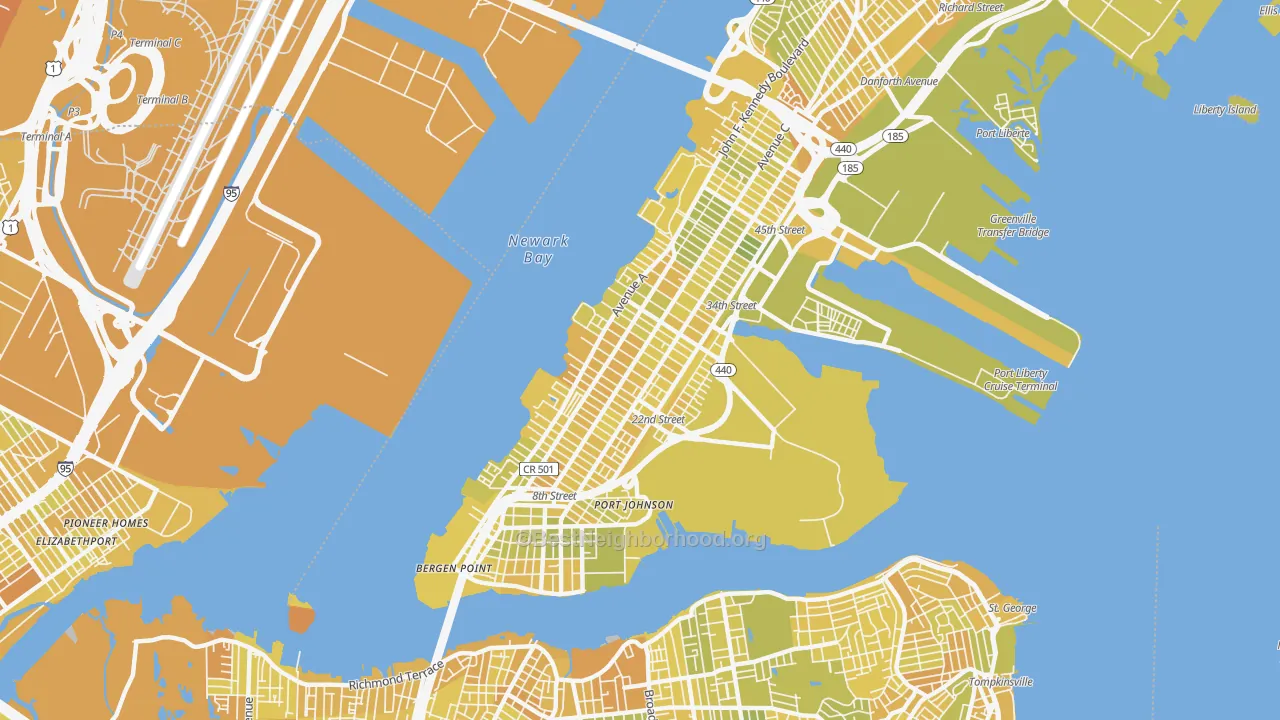 Map of the best neighborhoods in the 07002 area, with better matches in green and worse matches in red