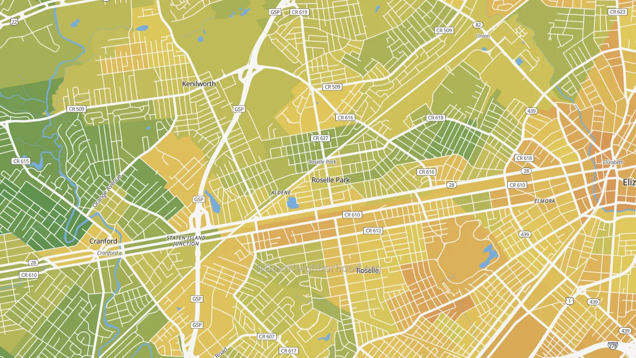 Map of the best neighborhoods in the 07204 area, with better matches in green and worse matches in red