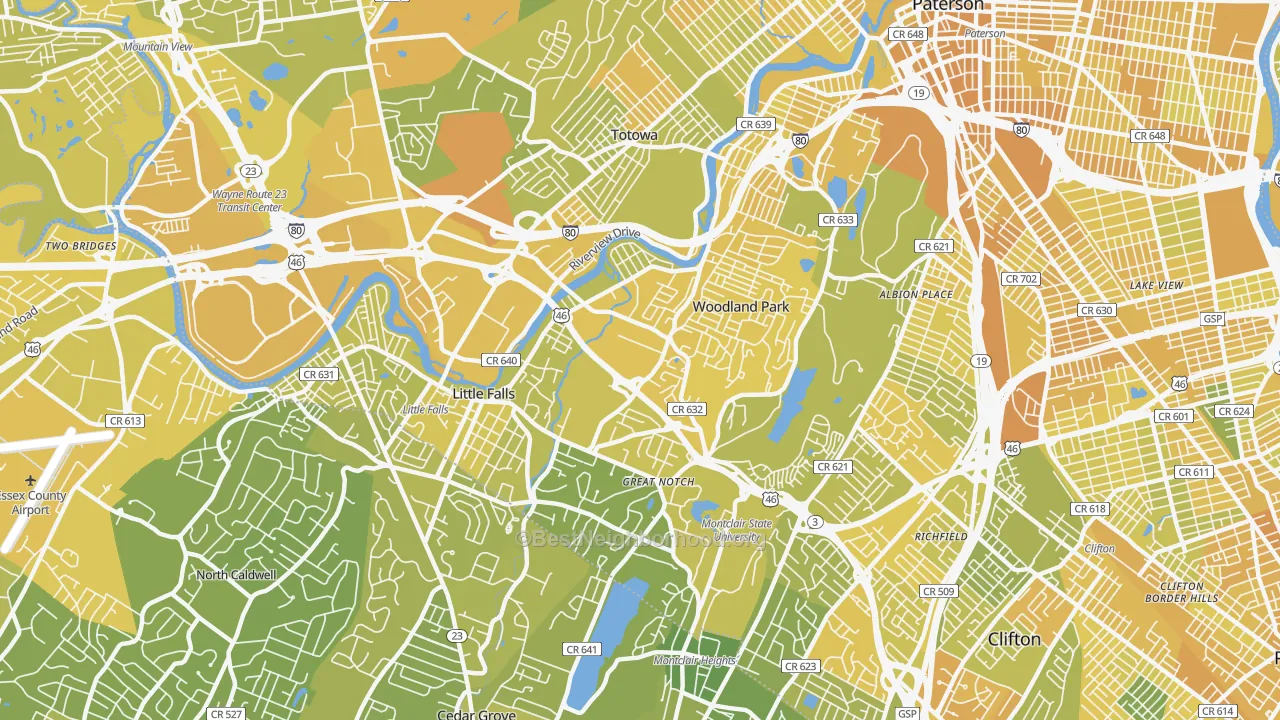 Map of the best neighborhoods in the 07424 area, with better matches in green and worse matches in red