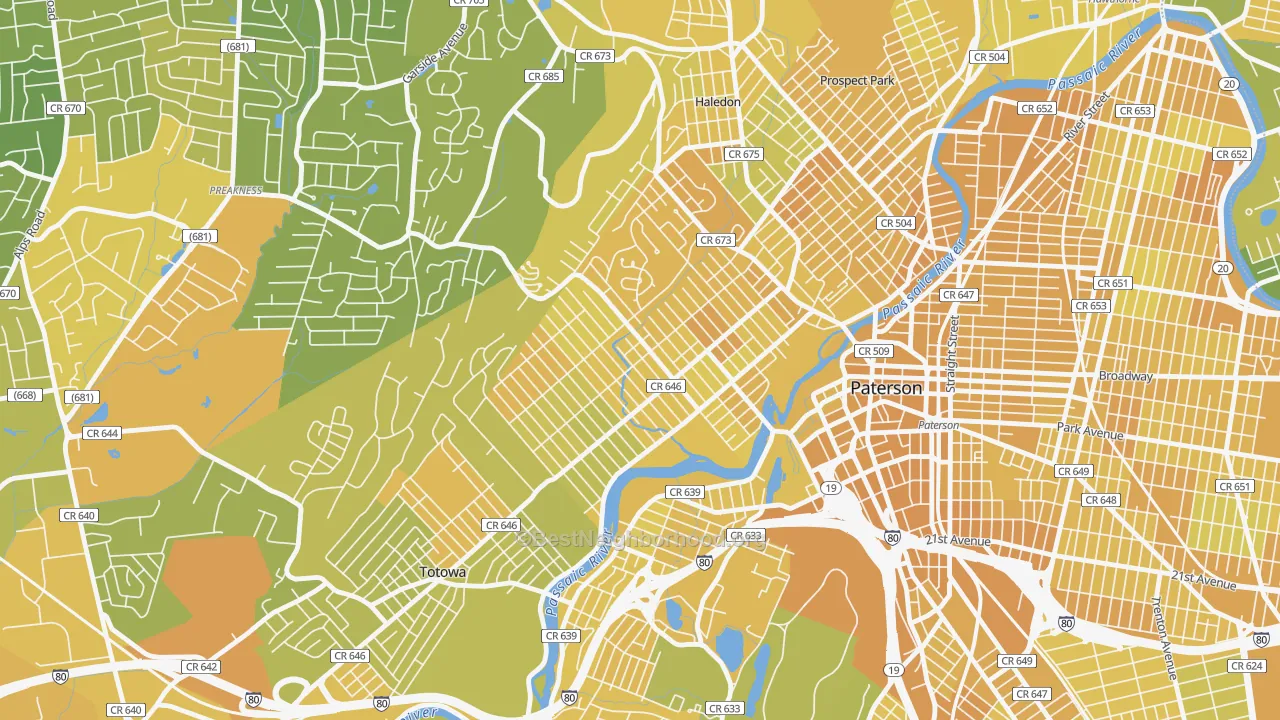 Map of the best neighborhoods in the 07502 area, with better matches in green and worse matches in red