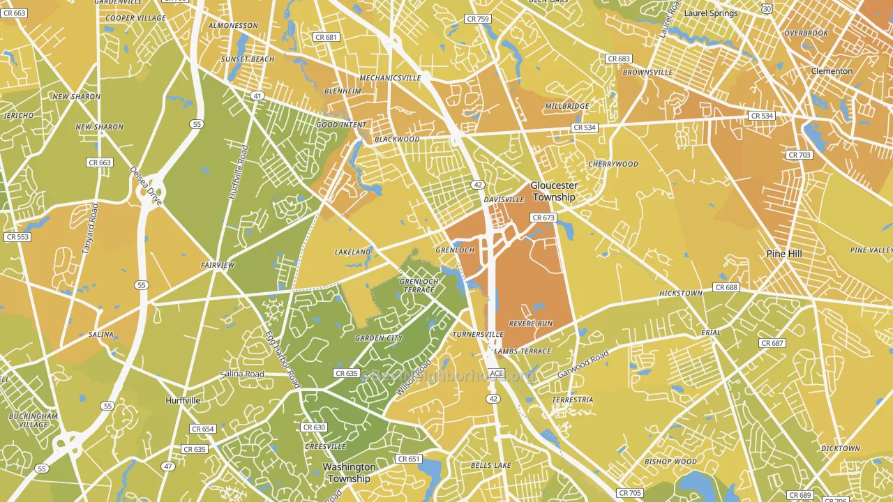 Map of the best neighborhoods in the 08012 area, with better matches in green and worse matches in red