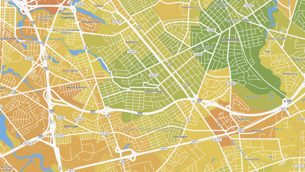 Map of the best neighborhoods in the 08035 area, with better matches in green and worse matches in red