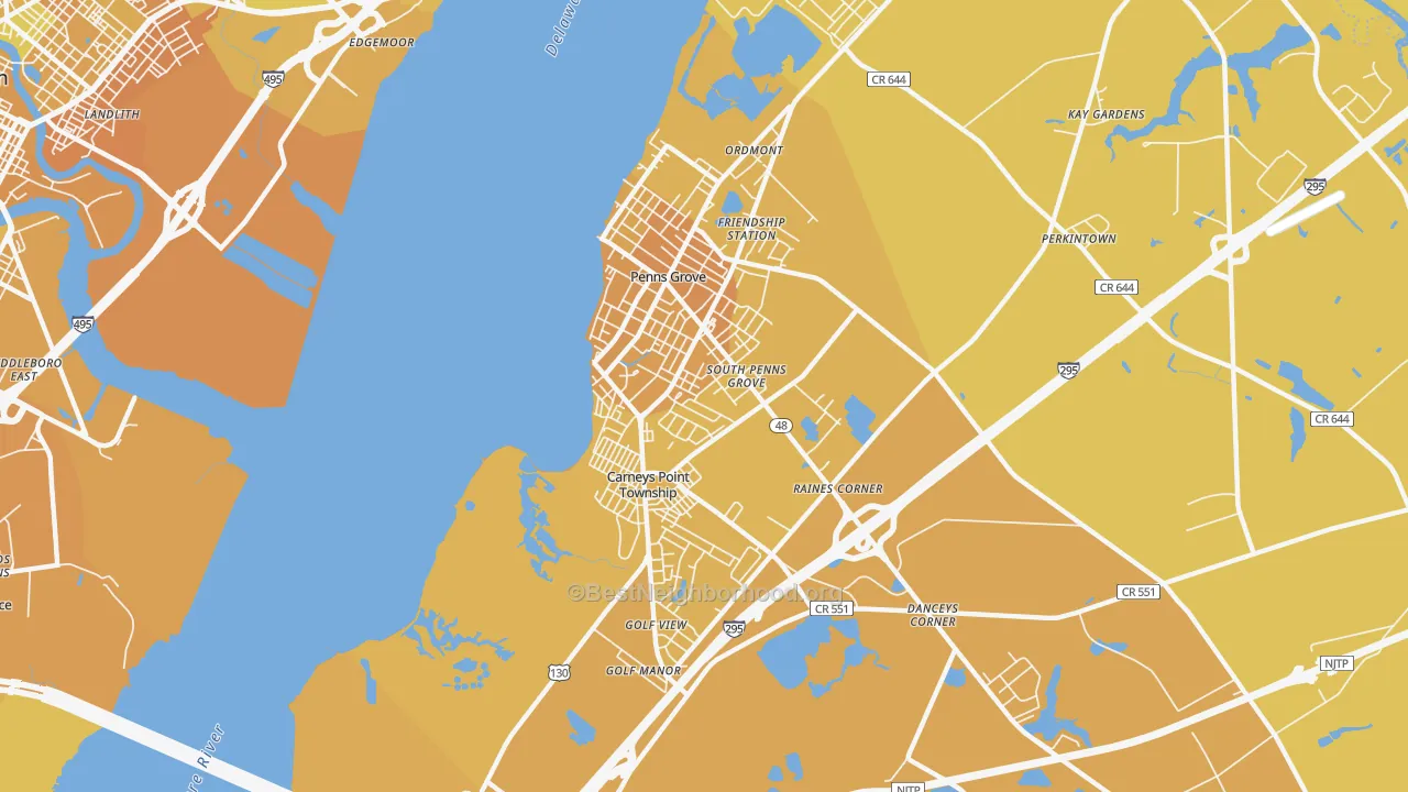 Map of the best neighborhoods in the 08069 area, with better matches in green and worse matches in red
