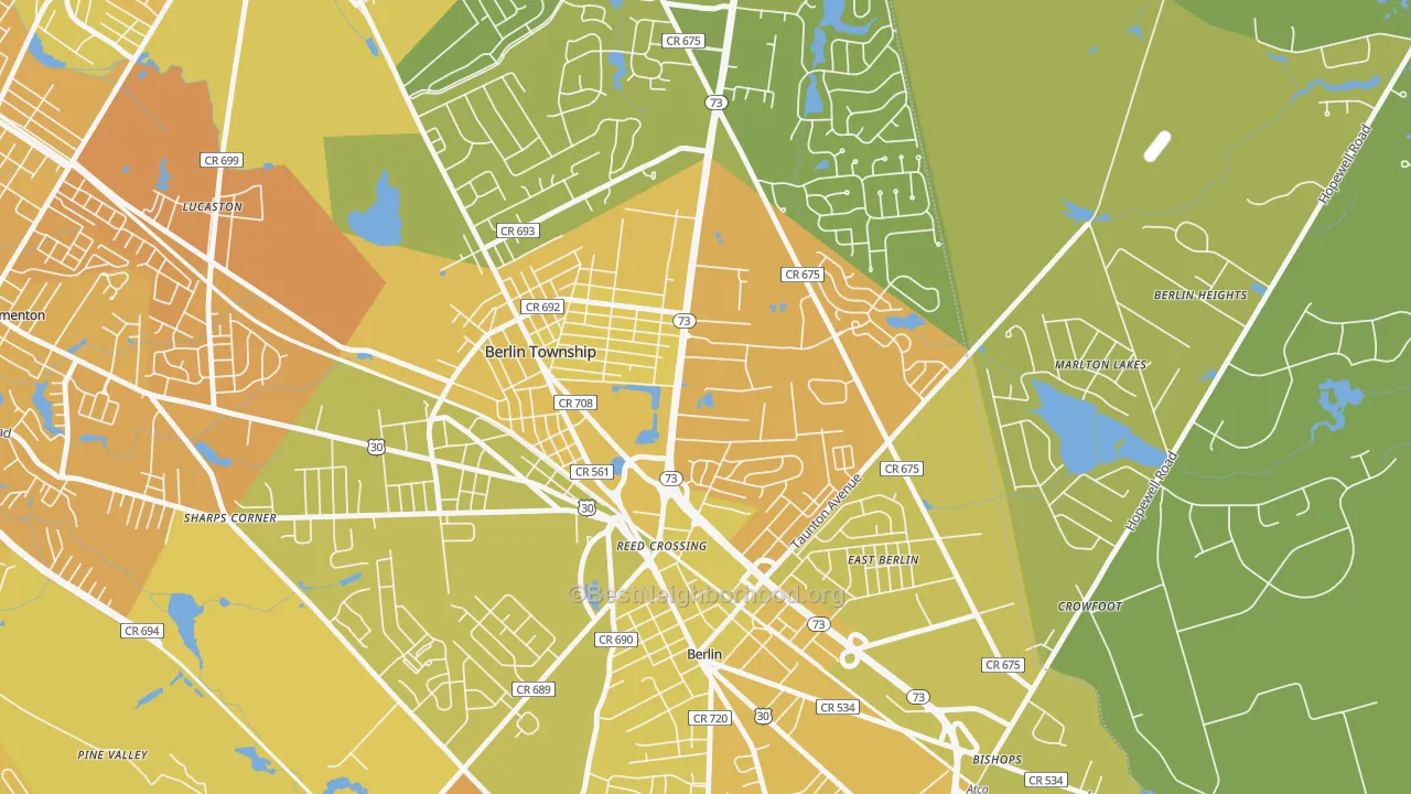 Map of the best neighborhoods in the 08091 area, with better matches in green and worse matches in red
