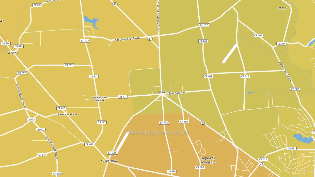 Map of the best neighborhoods in the 08353 area, with better matches in green and worse matches in red