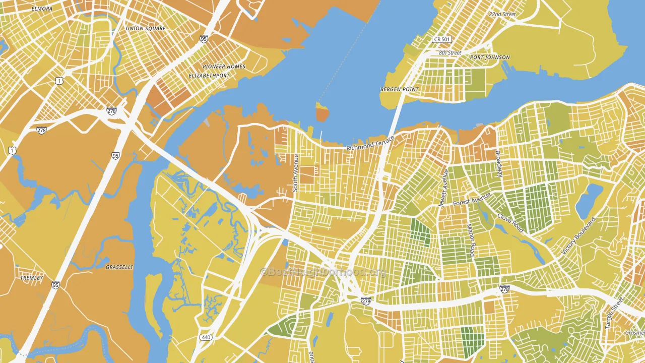 Map of the best neighborhoods in the 10303 area, with better matches in green and worse matches in red