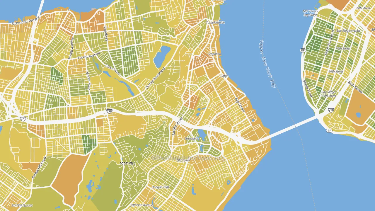 Map of the best neighborhoods in the 10304 area, with better matches in green and worse matches in red