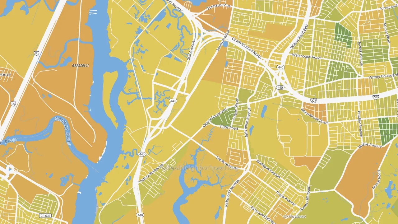 Map of the best neighborhoods in the 10311 area, with better matches in green and worse matches in red