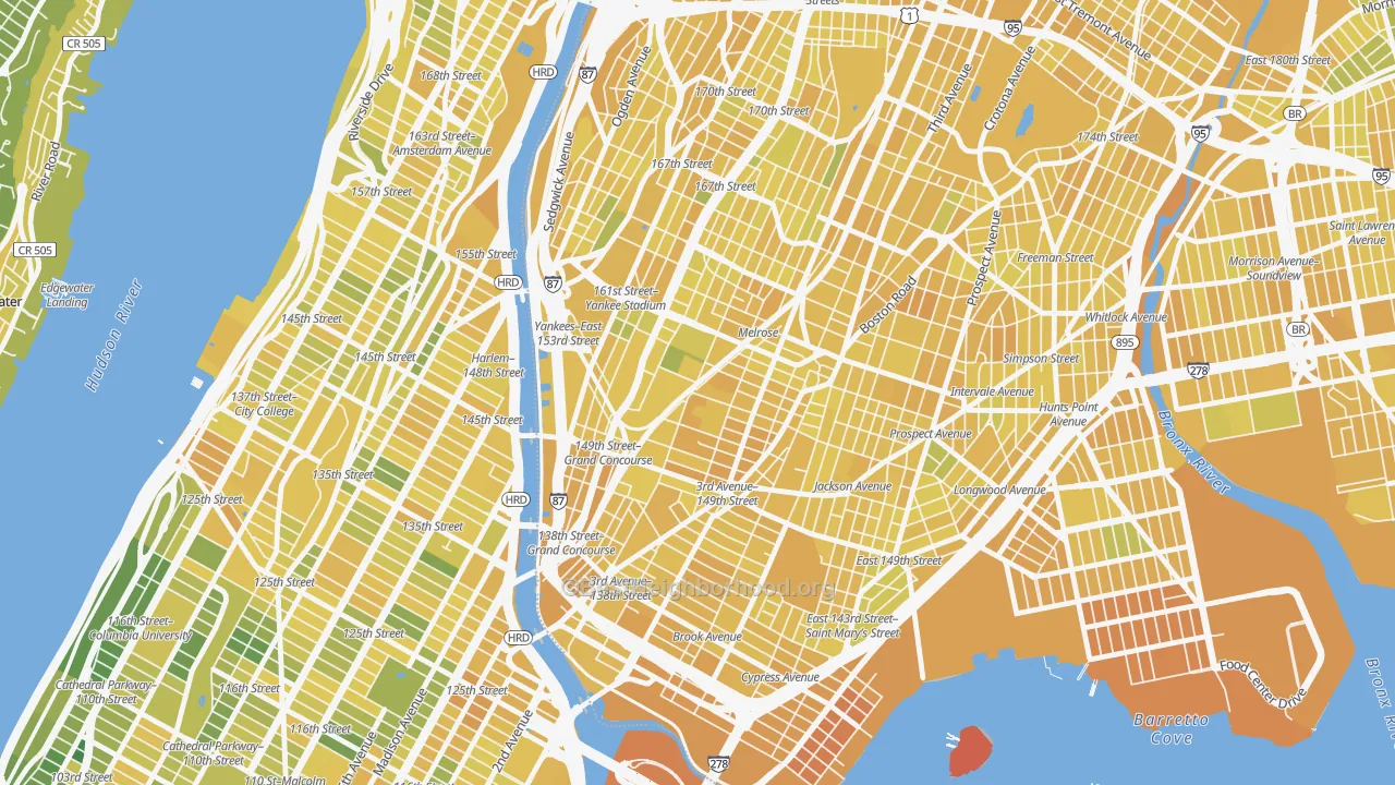 Map of the best neighborhoods in the 10451 area, with better matches in green and worse matches in red