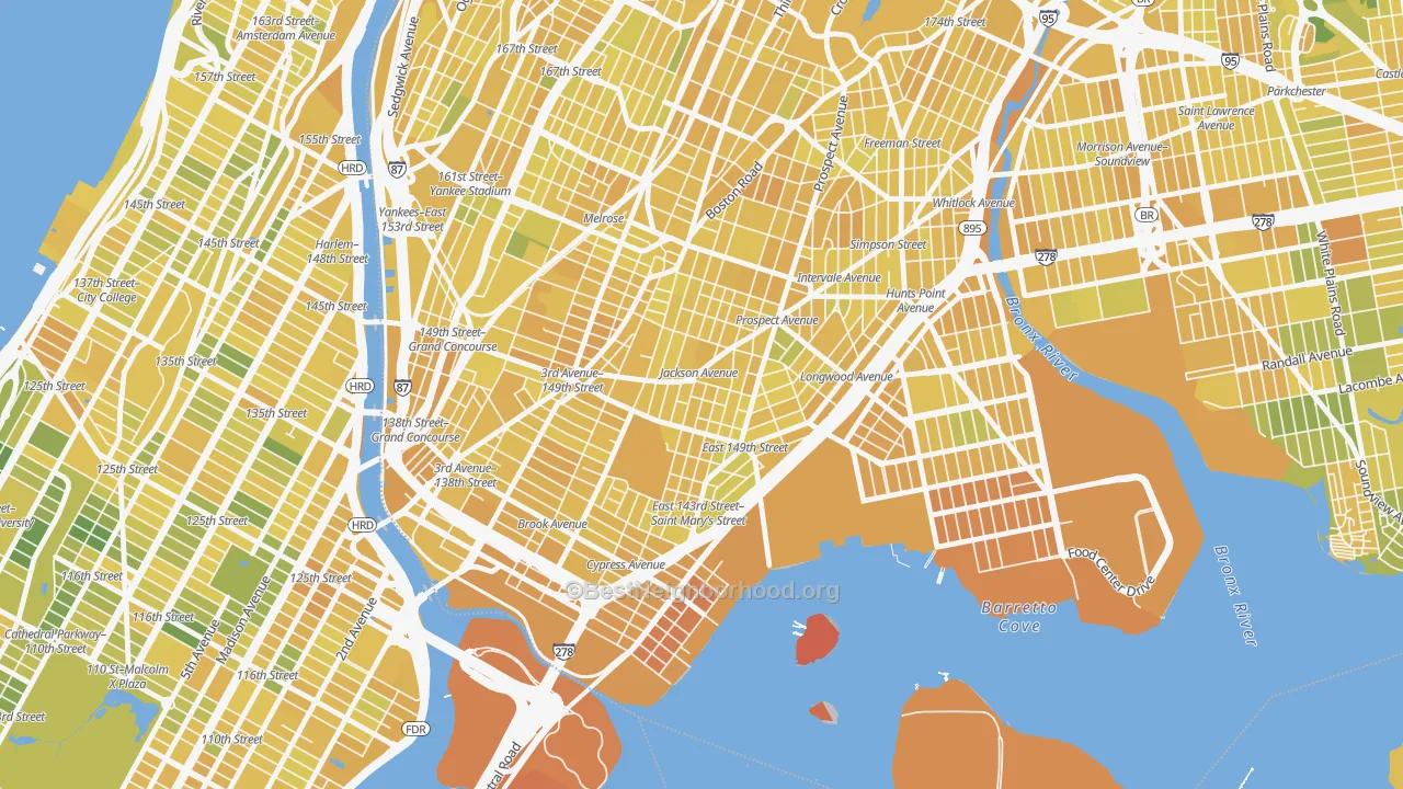 Map of the best neighborhoods in the 10455 area, with better matches in green and worse matches in red