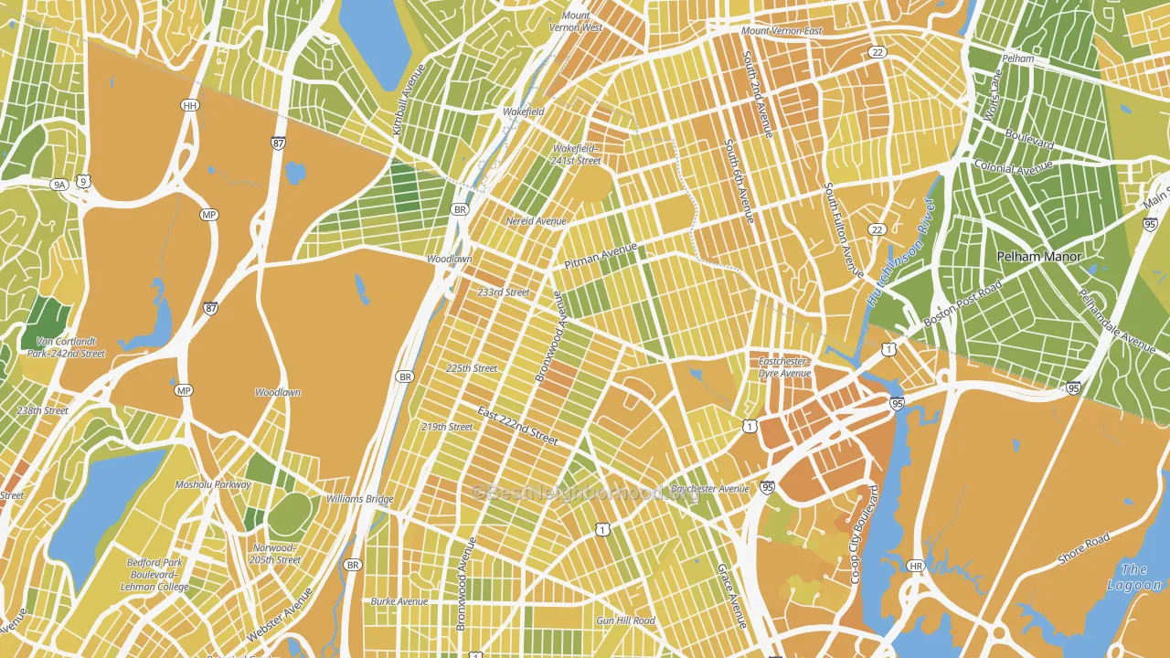 Map of the best neighborhoods in the 10466 area, with better matches in green and worse matches in red
