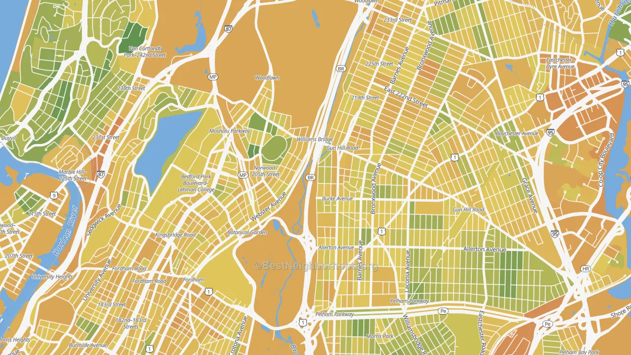Map of the best neighborhoods in the 10467 area, with better matches in green and worse matches in red