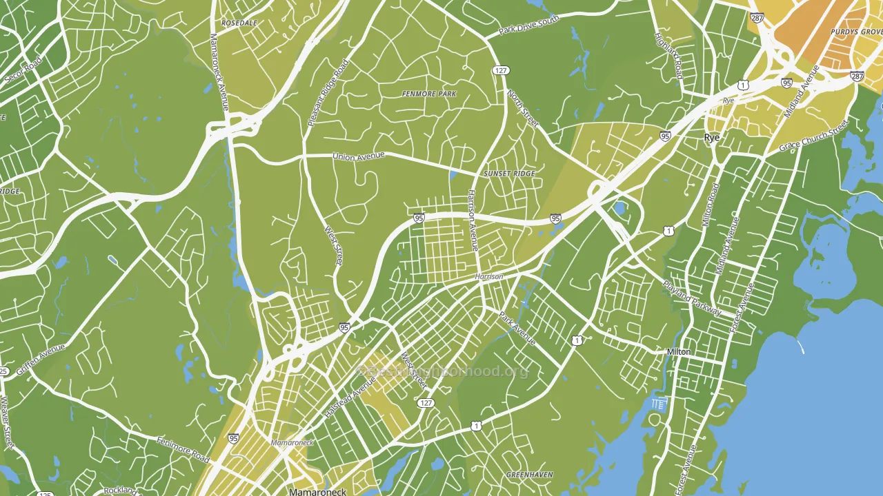 Map of the best neighborhoods in the 10528 area, with better matches in green and worse matches in red