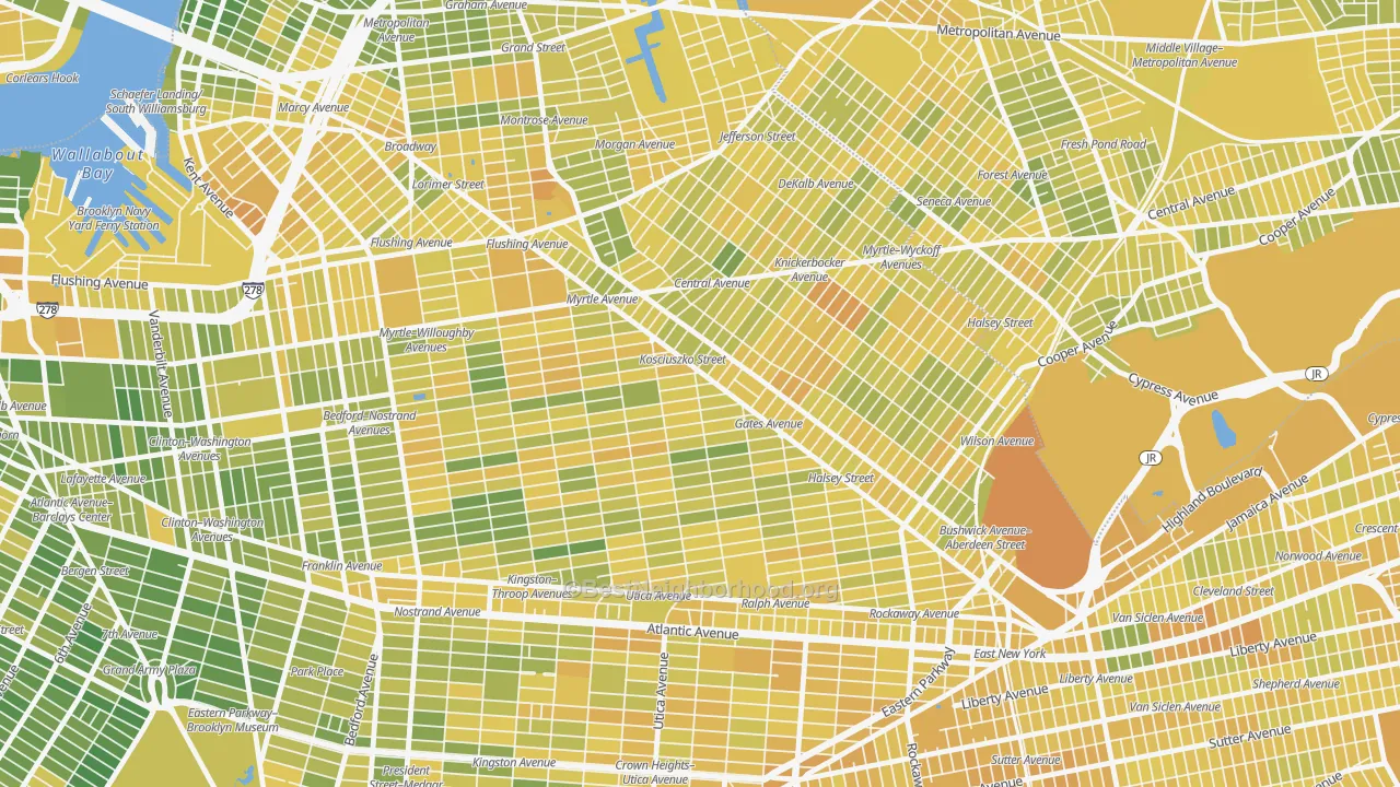 Map of the best neighborhoods in the 11221 area, with better matches in green and worse matches in red