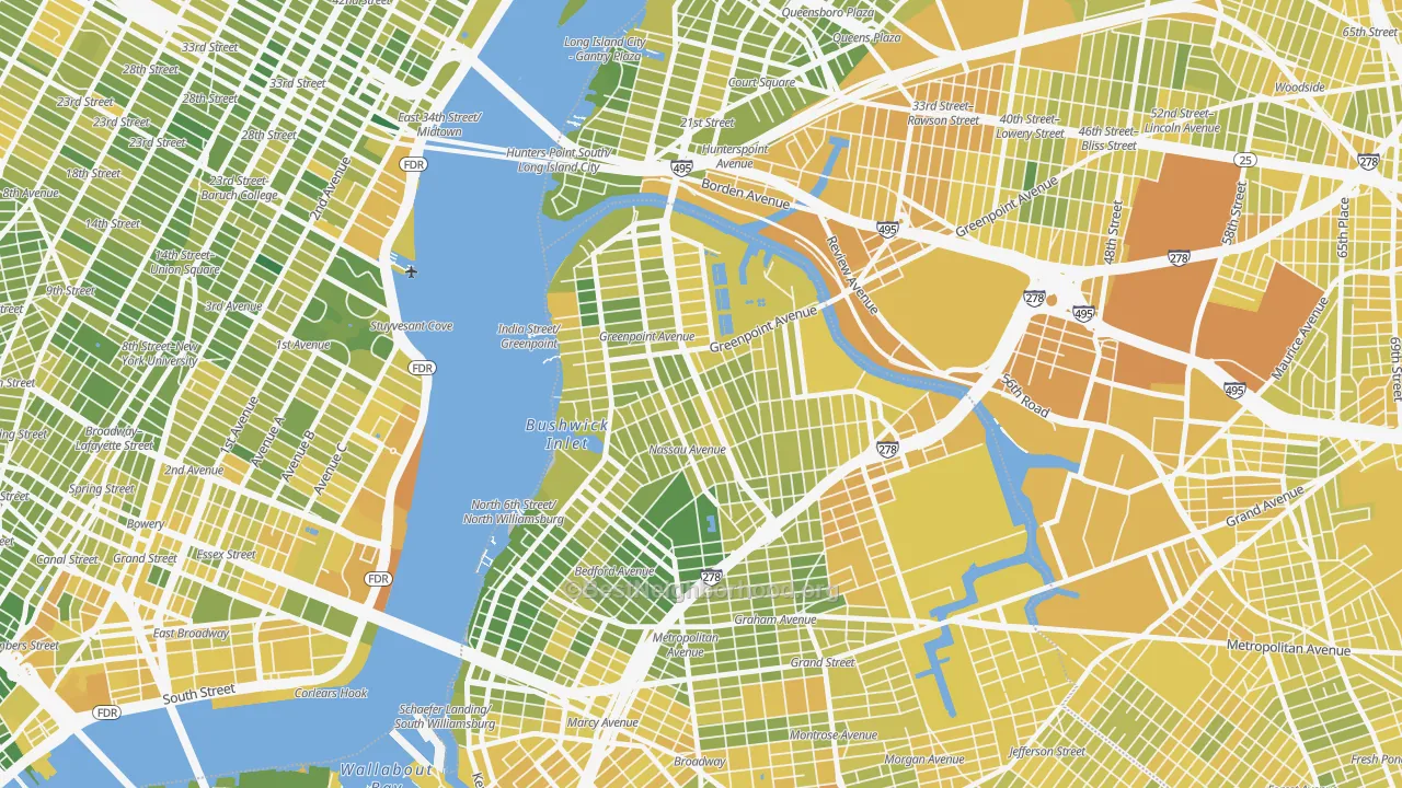 Map of the best neighborhoods in the 11222 area, with better matches in green and worse matches in red