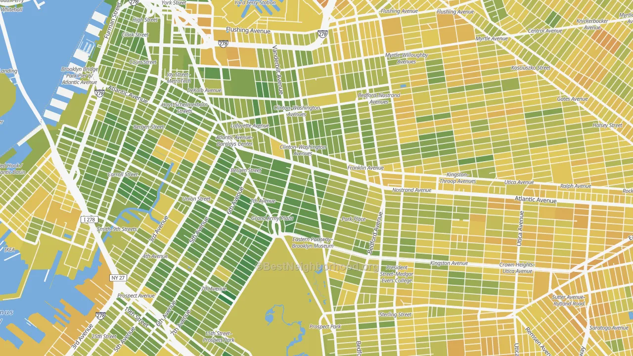 Map of the best neighborhoods in the 11238 area, with better matches in green and worse matches in red