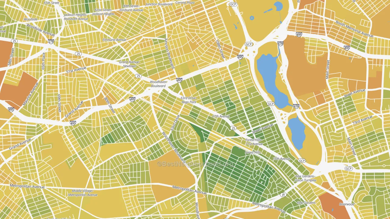 Map of the best neighborhoods in the 11374 area, with better matches in green and worse matches in red