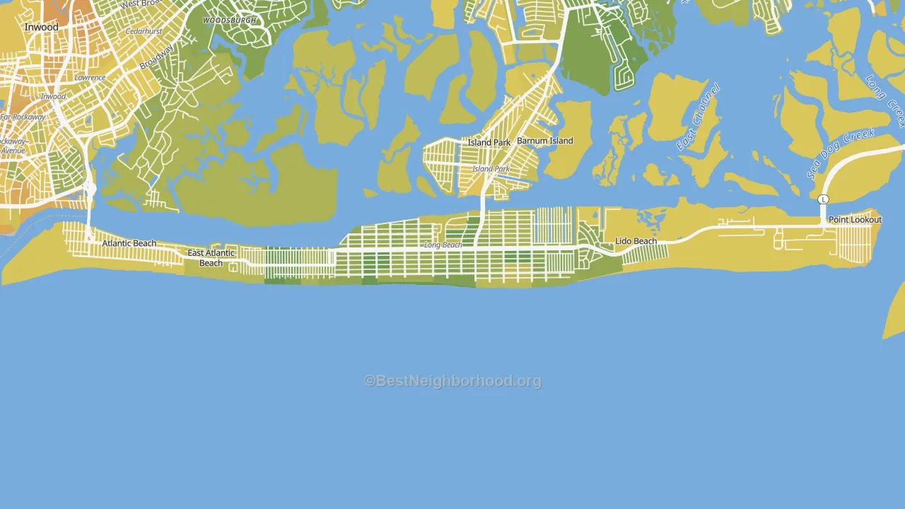 Map of the best neighborhoods in the 11561 area, with better matches in green and worse matches in red