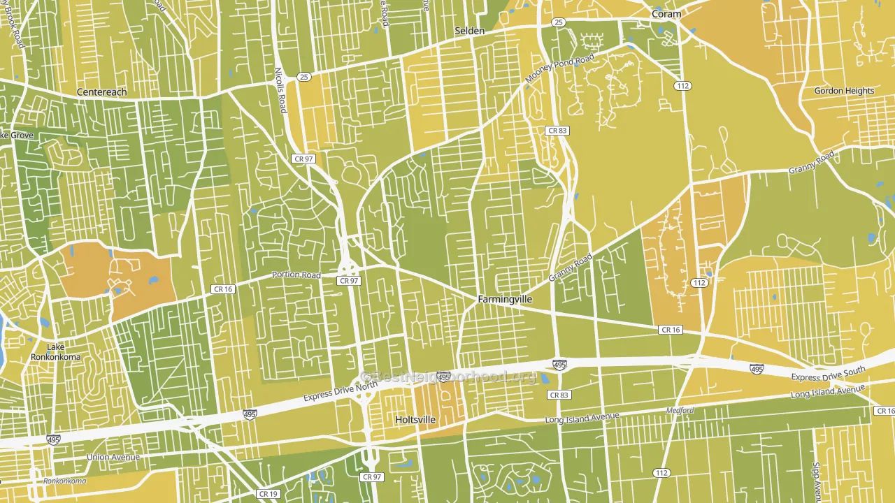 Map of the best neighborhoods in the 11738 area, with better matches in green and worse matches in red