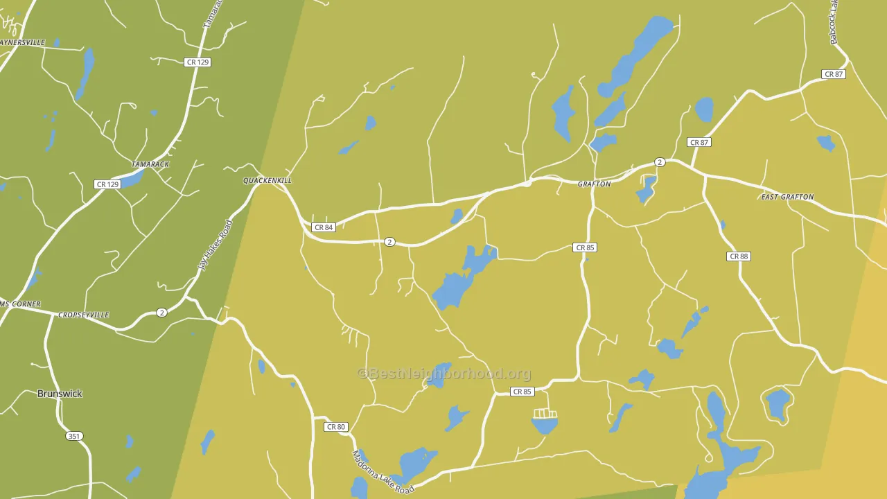 Map of the best neighborhoods in the 12052 area, with better matches in green and worse matches in red