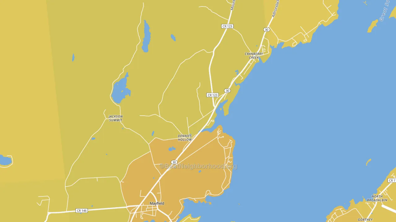 Map of the best neighborhoods in the 12117 area, with better matches in green and worse matches in red