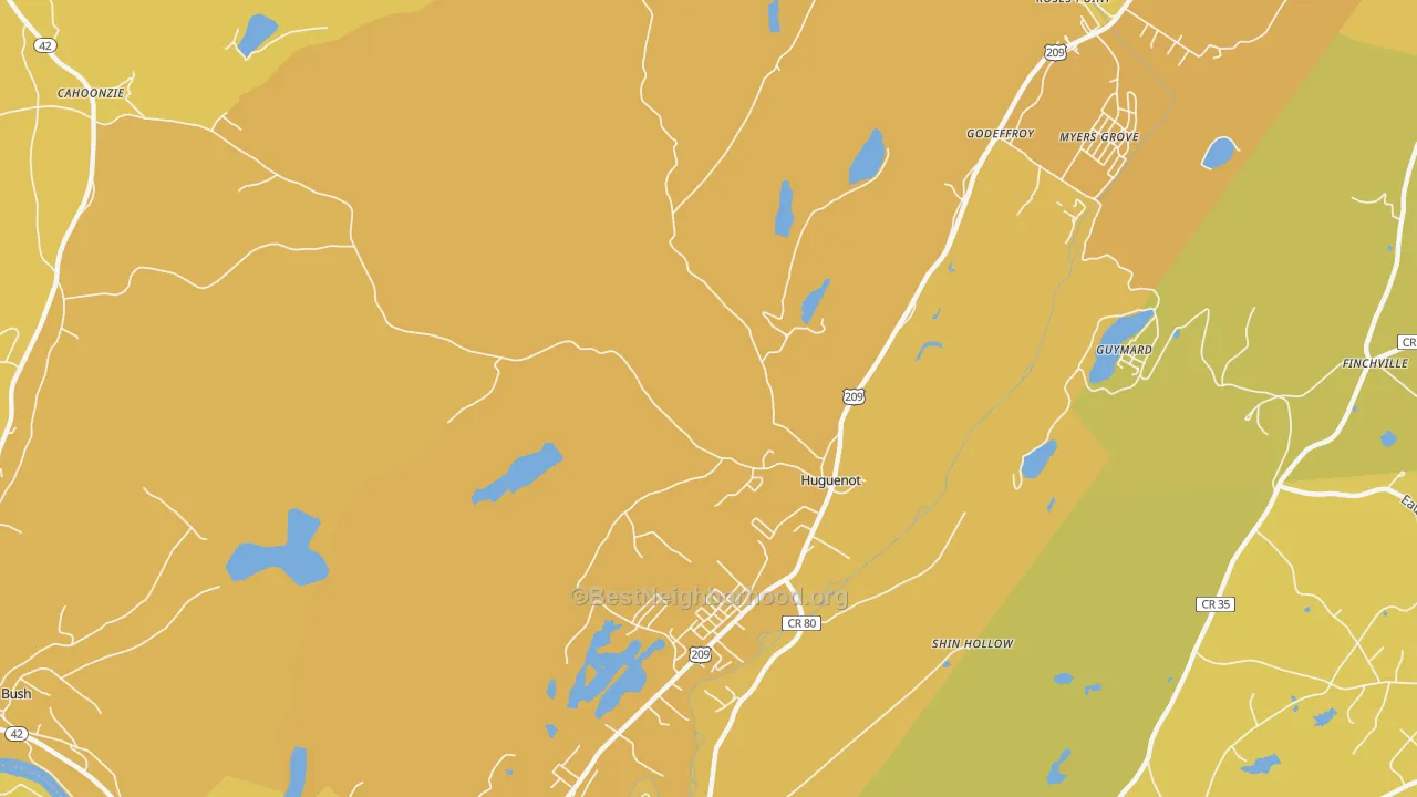 Map of the best neighborhoods in the 12746 area, with better matches in green and worse matches in red