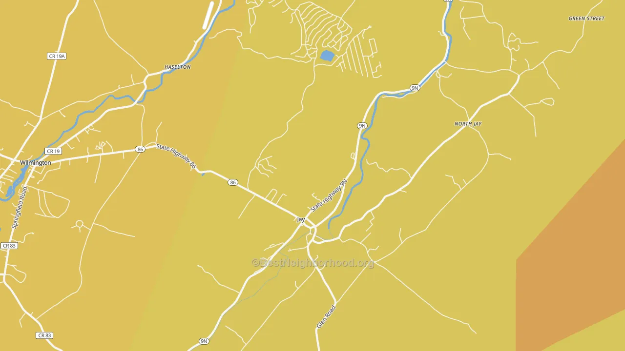 Map of the best neighborhoods in the 12941 area, with better matches in green and worse matches in red