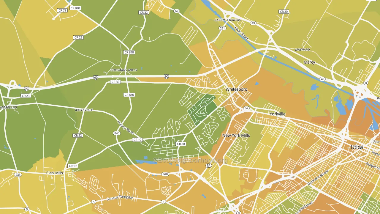 Map of the best neighborhoods in the 13492 area, with better matches in green and worse matches in red